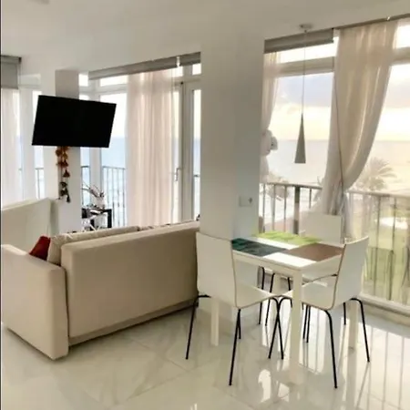 Apartment Spectacular Panoramic Sea View 1bd/1ba Apt. *